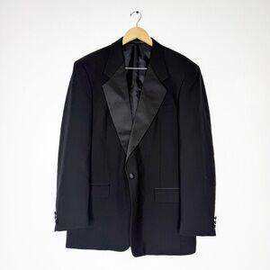 Pierre Balmain Men’s Wool Tuxedo Blazer – Size 44 Long – Black